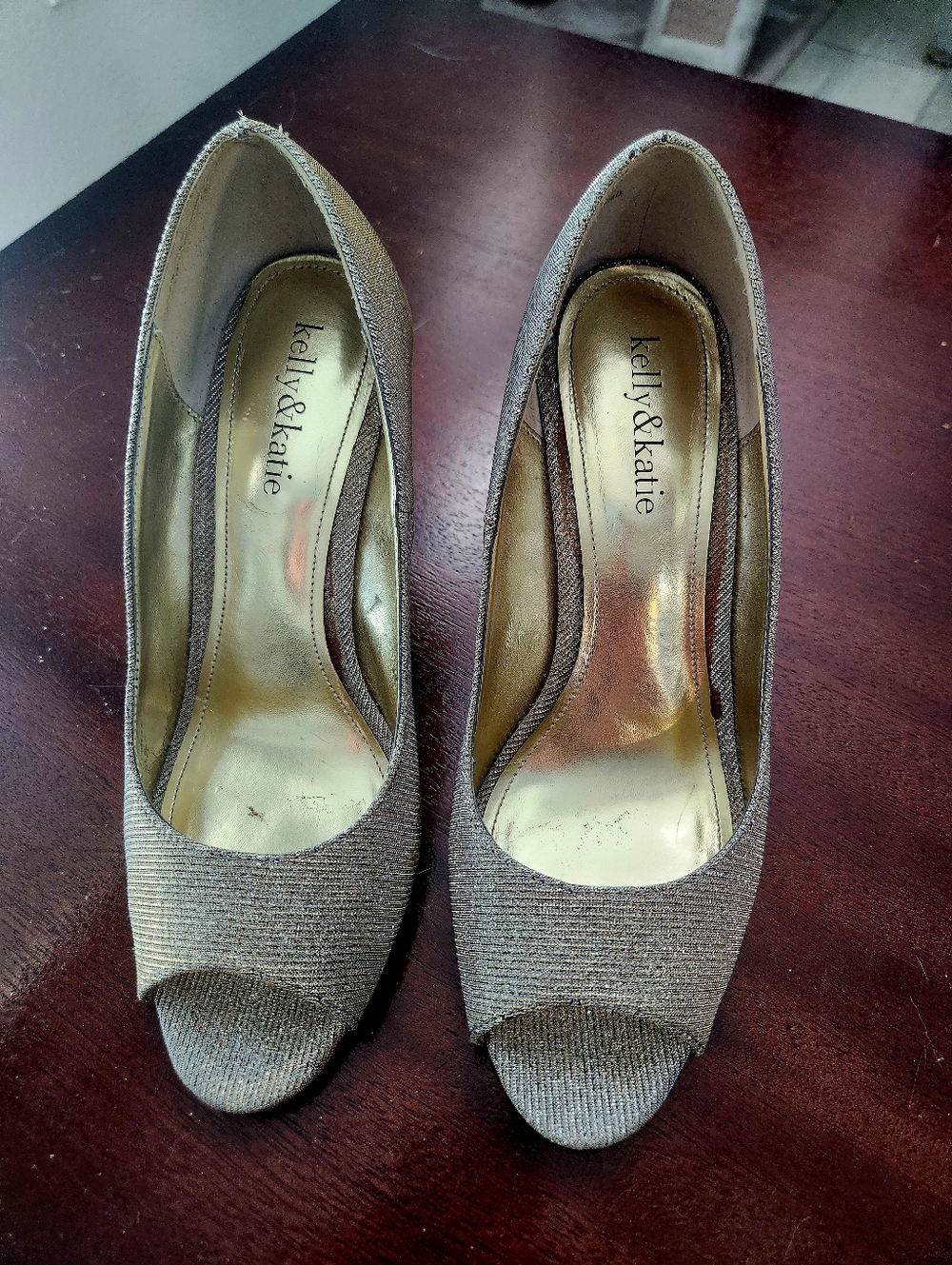 Super Fabulous Silver Sparkle Wedge Heels Size 7 1/2